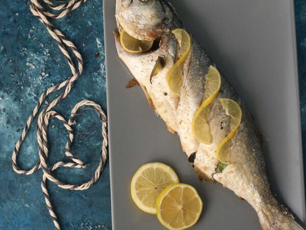 Salmon with tomatoes